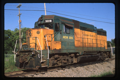 Acadiana Railway (AKDN) #3018 GP30