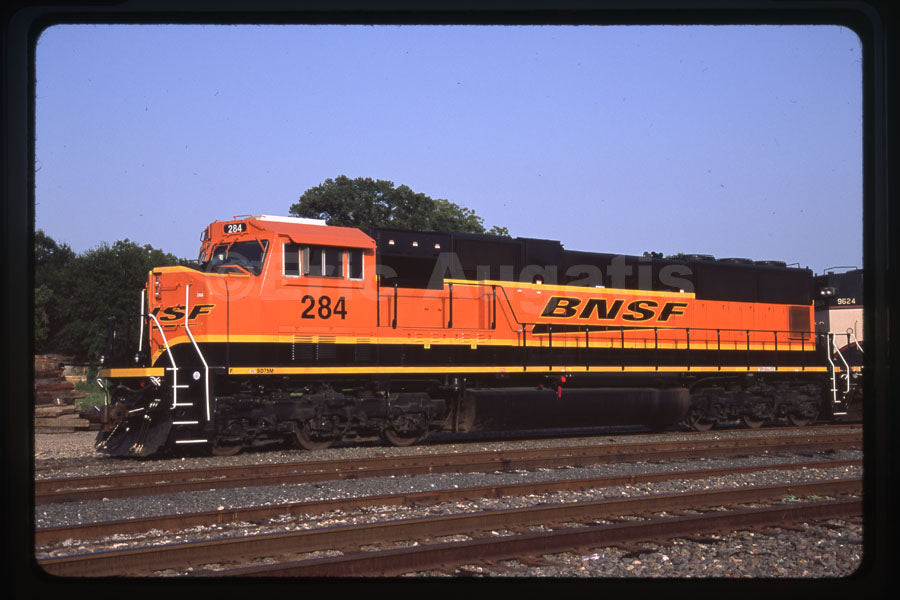 BNSF Railway #284 SD75I