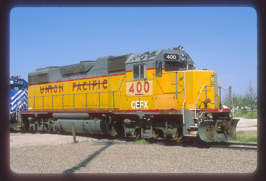 Citi Financial (CEFX) #400 GP38-2