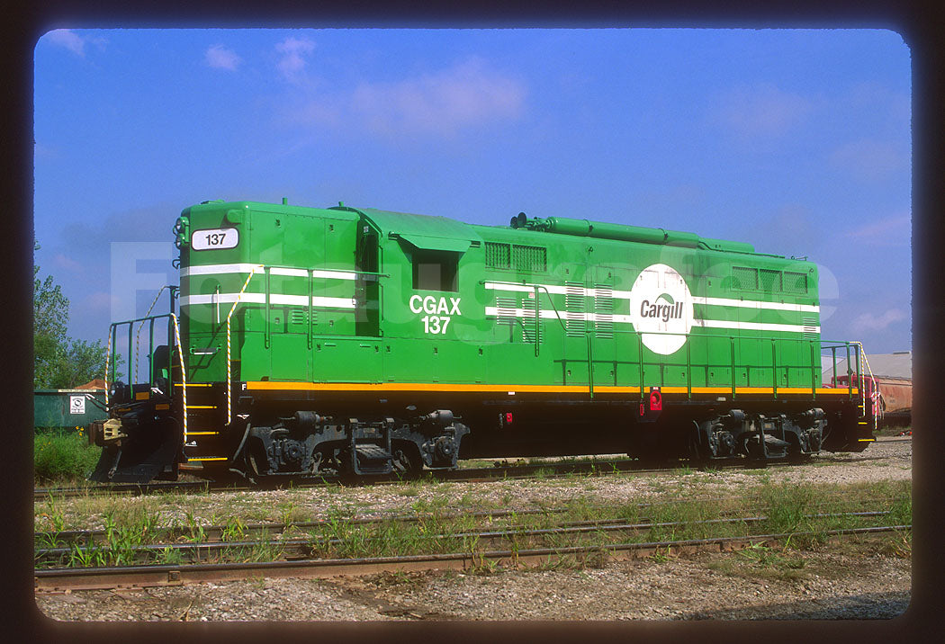 Cargill (CGAX) #137 GP9