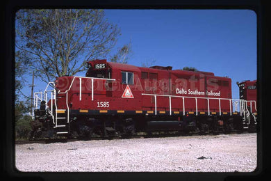 Delta Southern (DSRR) #1585 GP9u