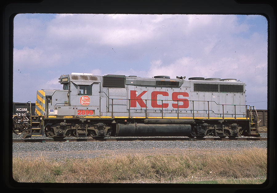 Kansas City Southern (KCS) #2899 GP40-3