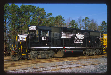 Norfolk Southern (NS) #5311 GP38-2