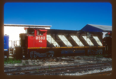 St. Lawrence & Atlantic Quebec (SLQ) #3562 M420W