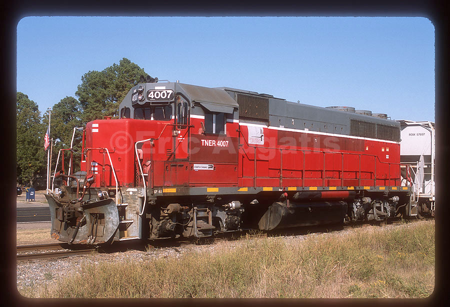 Texas Northeastern (TNER) #4007 GP40