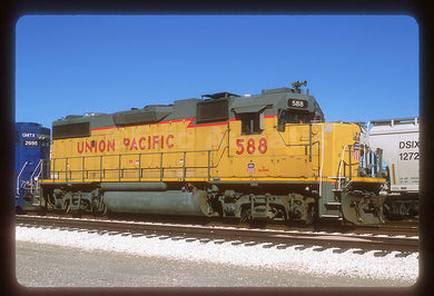 Union Pacific (UP) #588 GP38-2